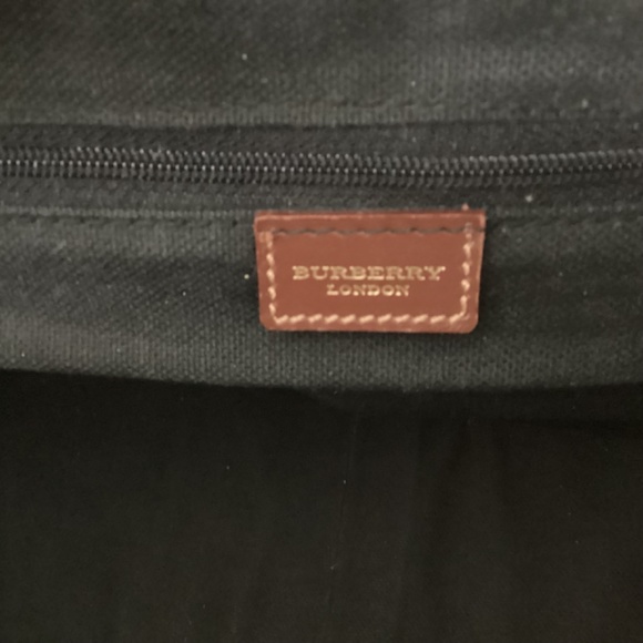 Burberry authentic monogram canvas vintage bag - Picture 3 of 12